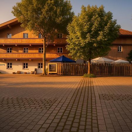 A8 Hotel Im Darchinger Hof Bed & Breakfast - Zwischen Holzkirchen Und Weyarn - Zwischen Muenchen Salzburg Und Innsbruck - Kurz Vor Dem Irschenberg Buitenkant foto
