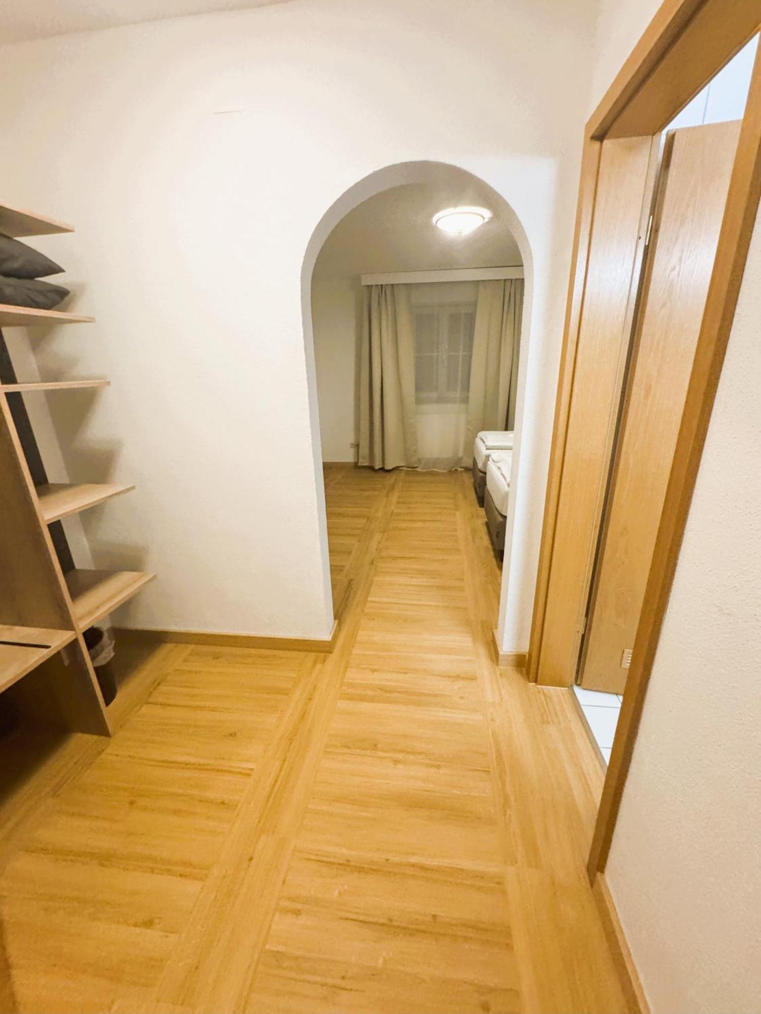 A8 Hotel Im Darchinger Hof Bed & Breakfast - Zwischen Holzkirchen Und Weyarn - Zwischen Muenchen Salzburg Und Innsbruck - Kurz Vor Dem Irschenberg Buitenkant foto