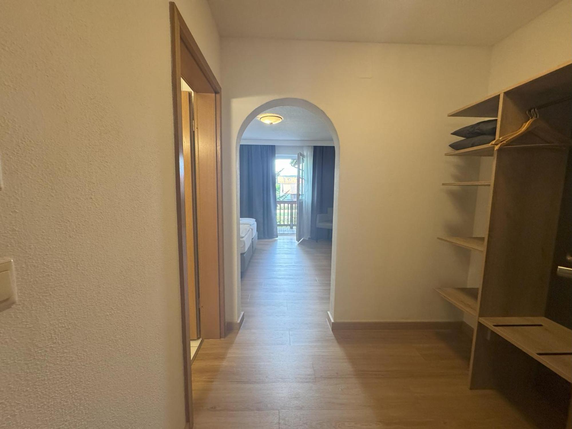 A8 Hotel Im Darchinger Hof Bed & Breakfast - Zwischen Holzkirchen Und Weyarn - Zwischen Muenchen Salzburg Und Innsbruck - Kurz Vor Dem Irschenberg Buitenkant foto
